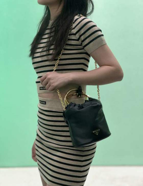 Picture of Prada Handbags _SKUfw173057439fw